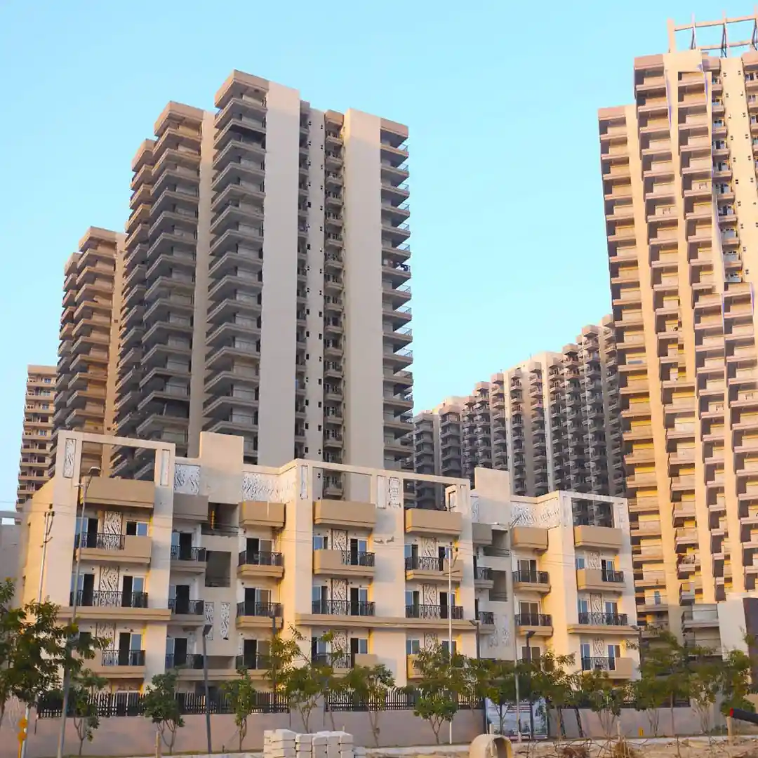 Gaur Chrysalis Overview office spaces